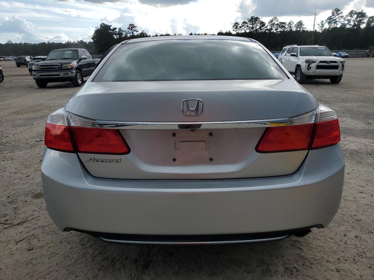 2013 Honda Accord Lx - Фото 6