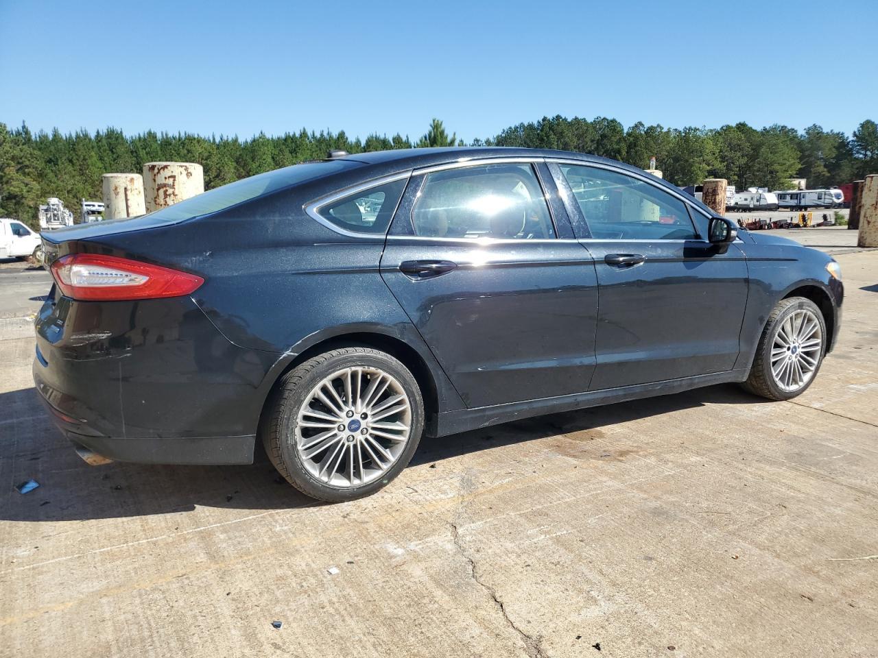 2014 Ford Fusion Se - Фото 3