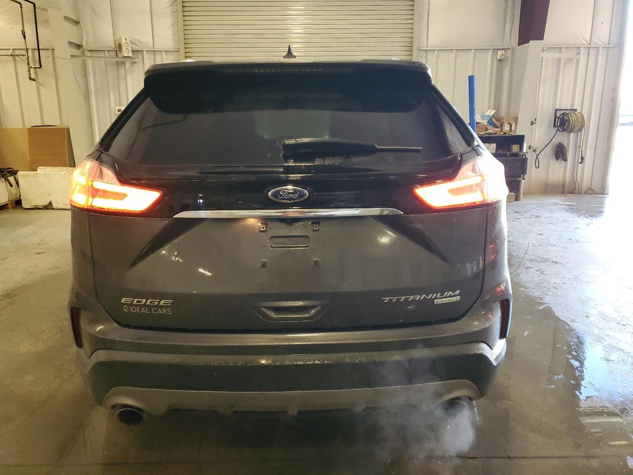 2020 Ford Edge Titanium - Image 6