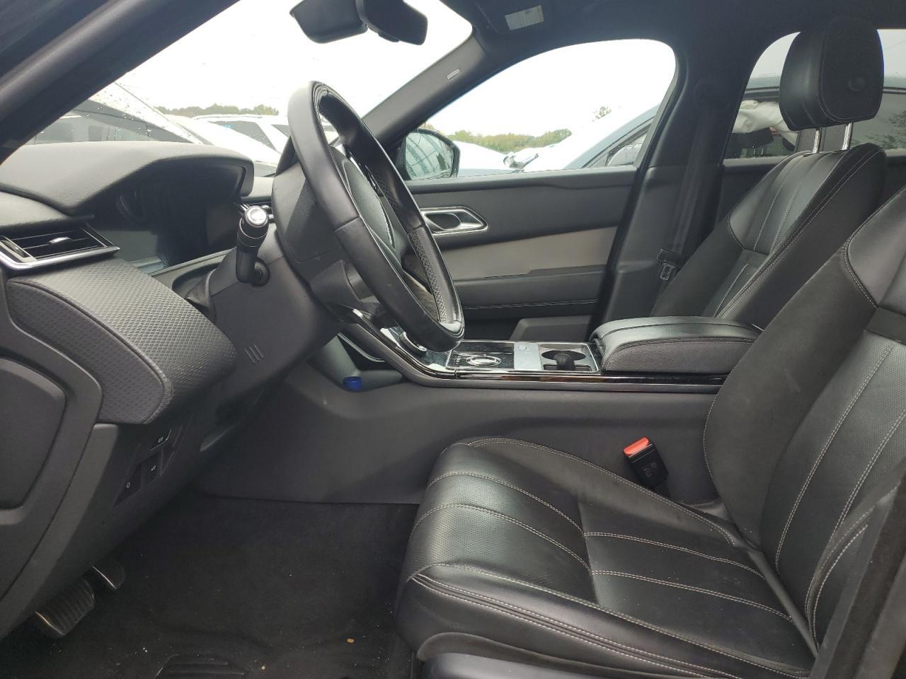 2019 Land Rover Range Rover Velar R-Dynamic Se - Image 7