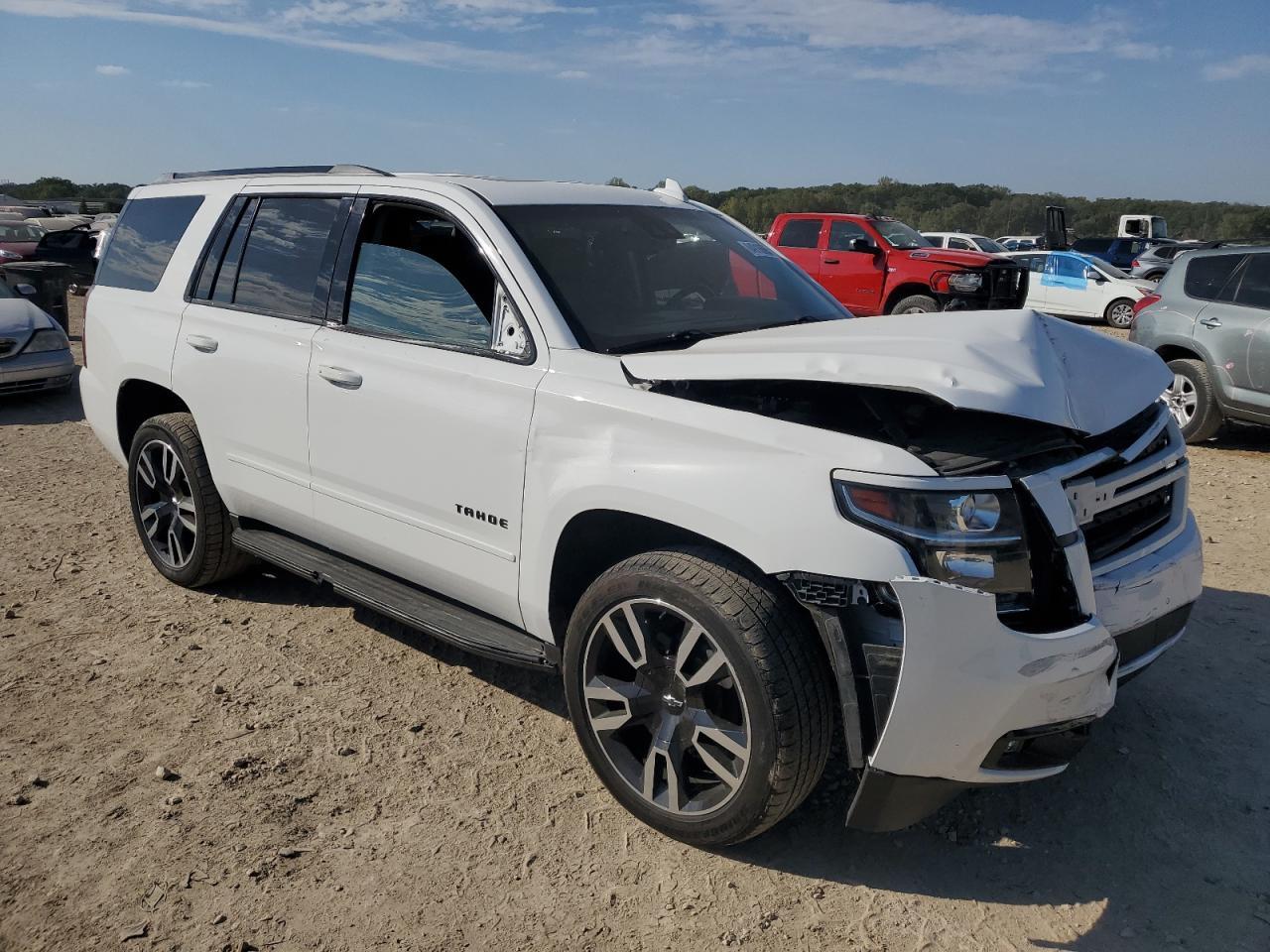 2018 Chevrolet Tahoe K1500 Premier - Фото 4
