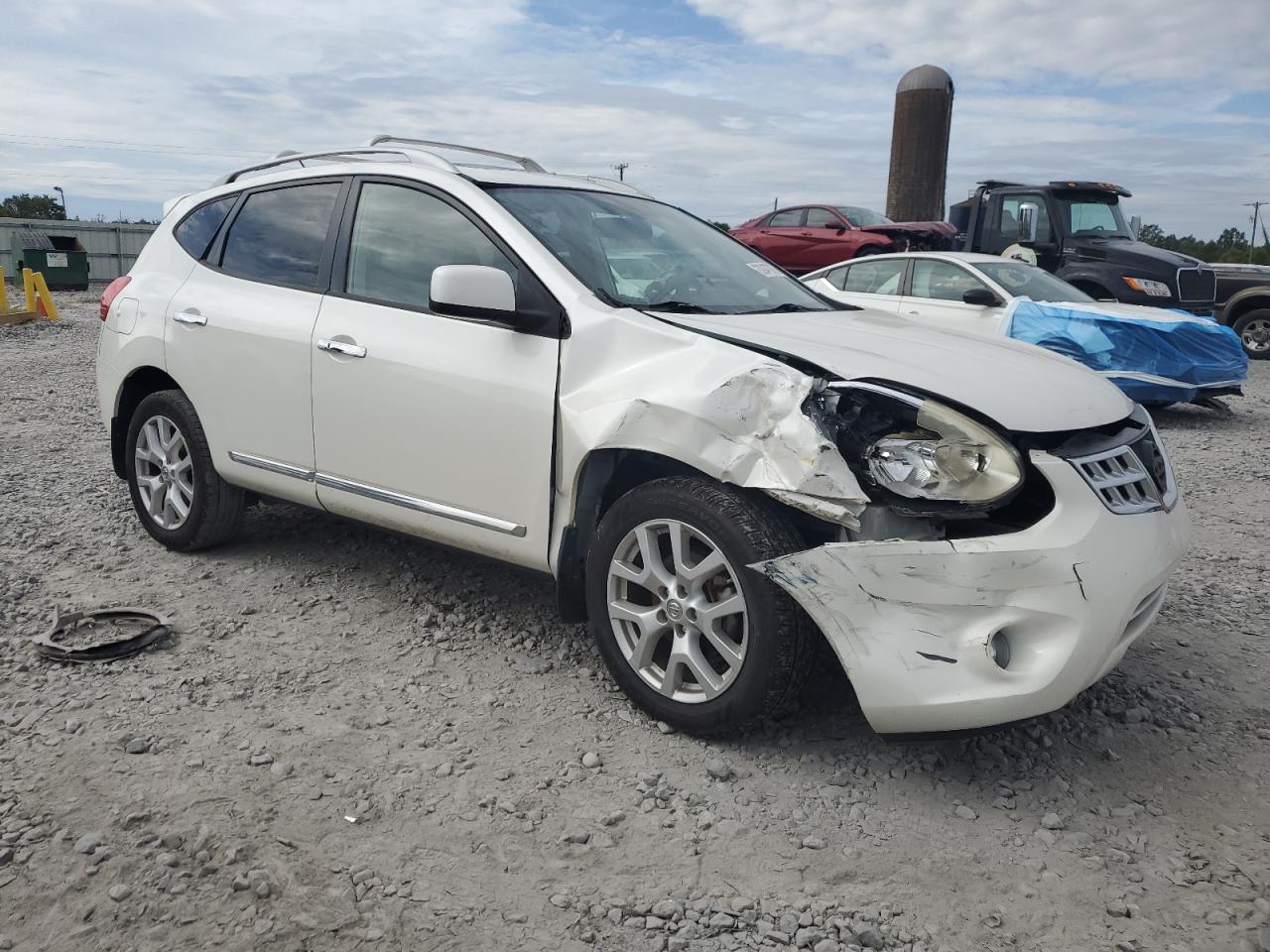 2011 Nissan Rogue S - Фото 4