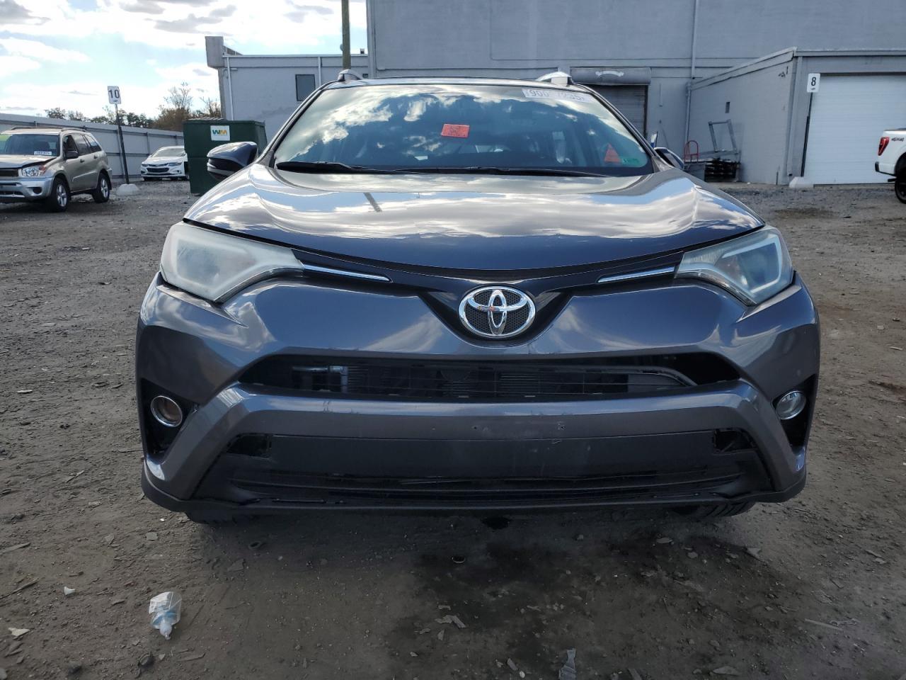 2016 Toyota Rav4 Xle - Фото 5