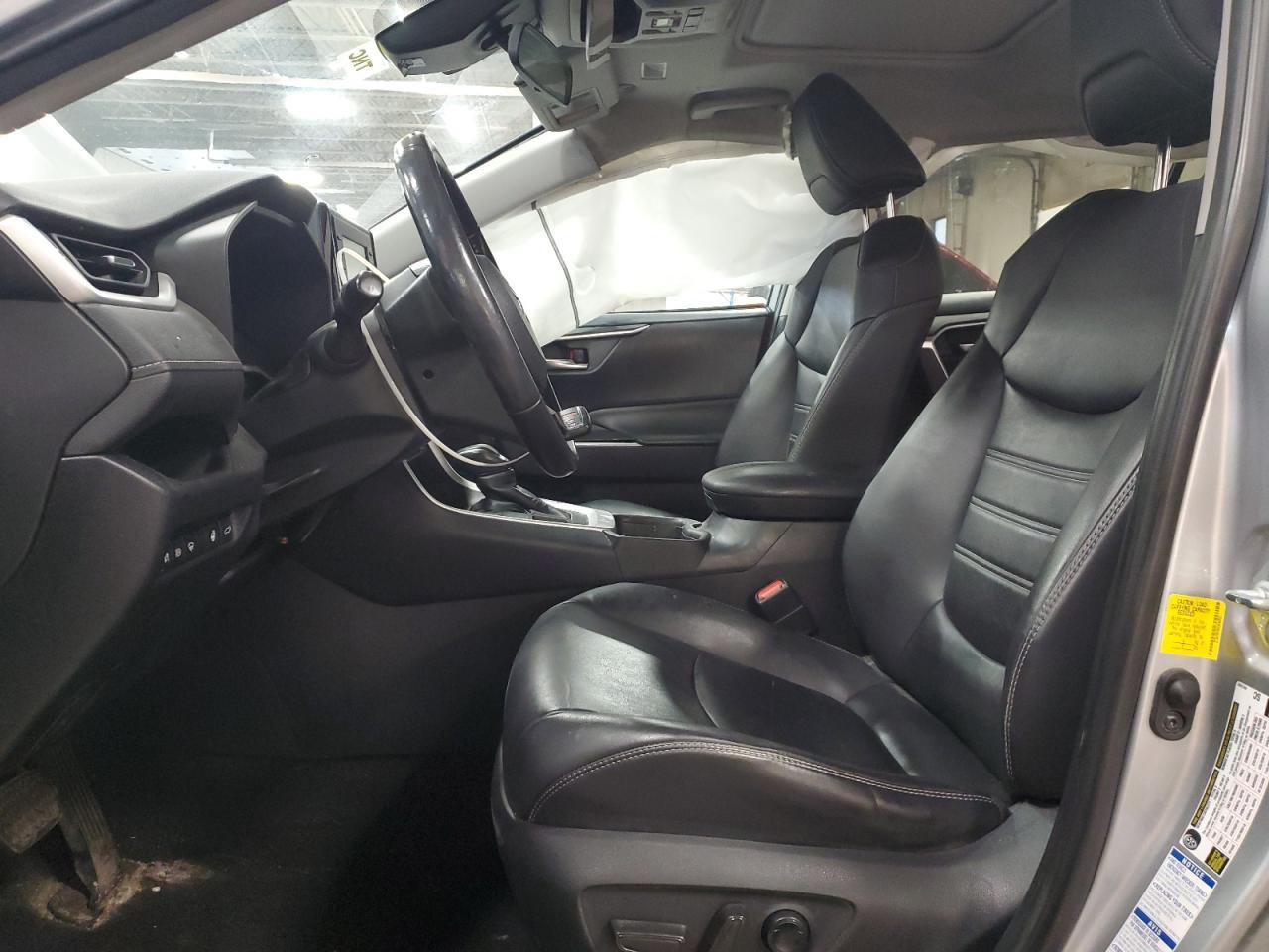2019 Toyota Rav4 Xle Premium - Image 7