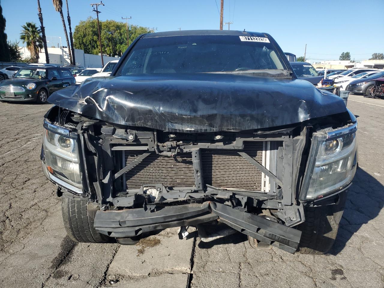 2017 Chevrolet Suburban C1500 Lt - Image 5