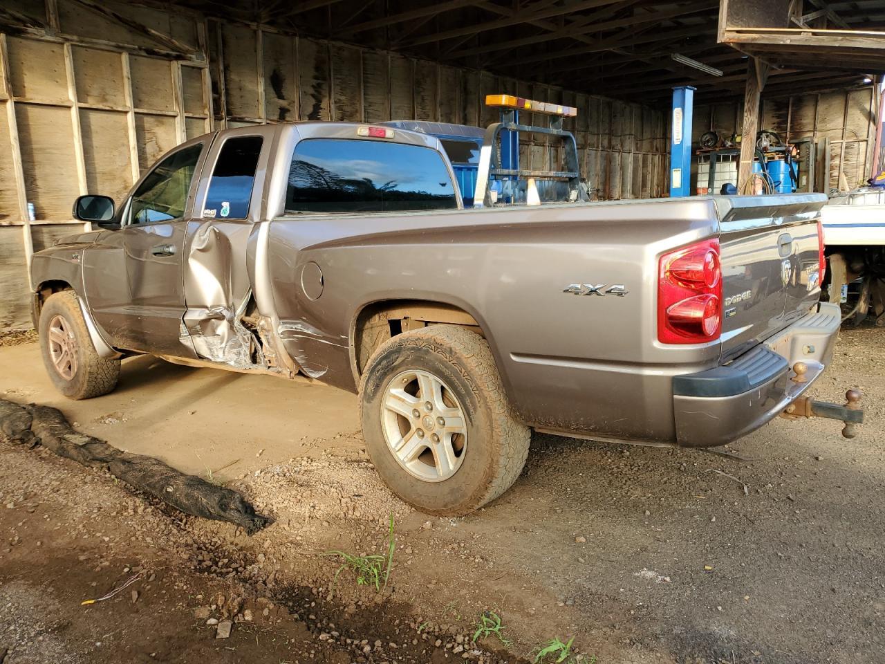 2010 Dodge Dakota Sxt - Фото 2