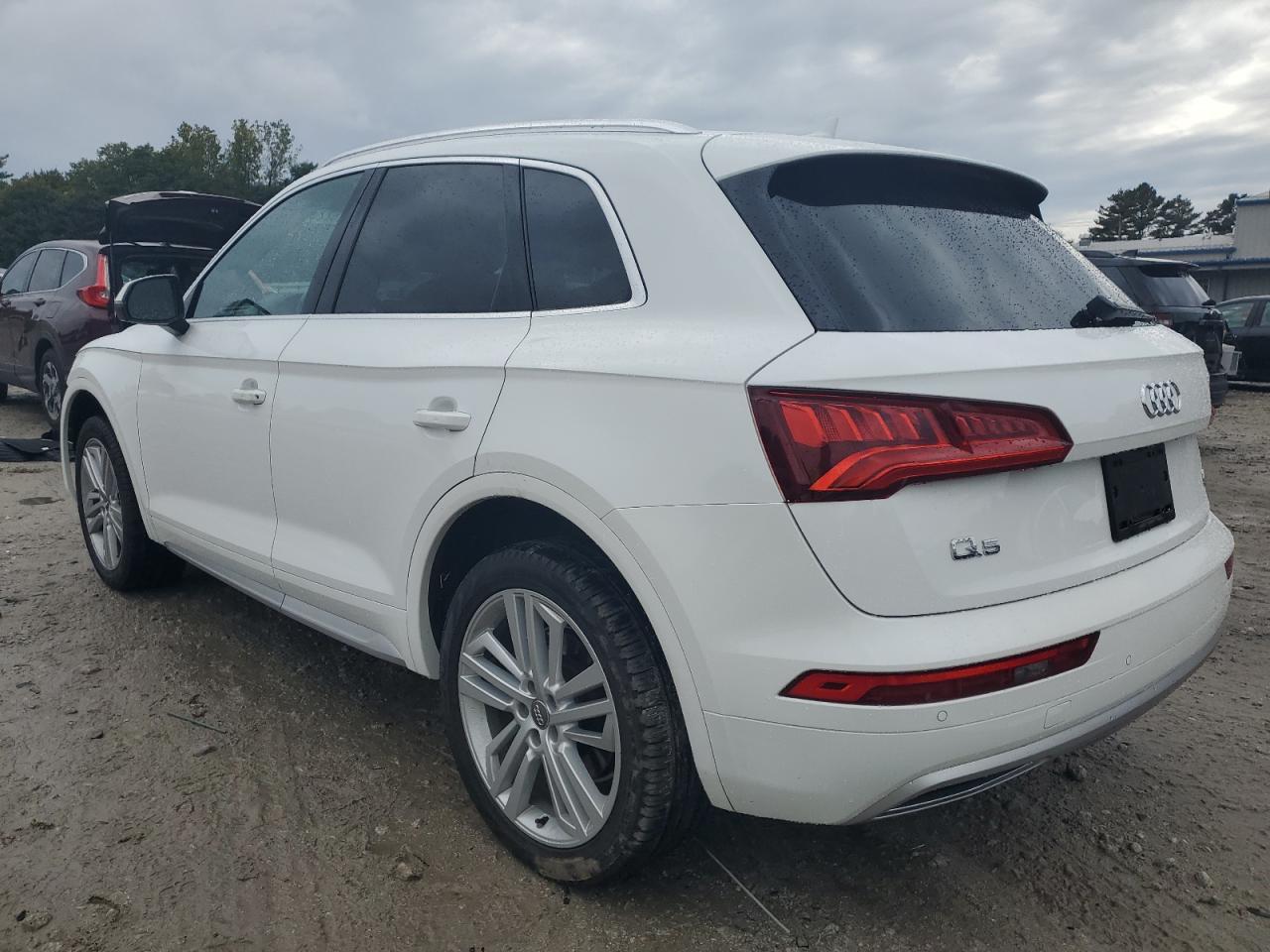 2018 Audi Q5 Premium Plus - Image 2