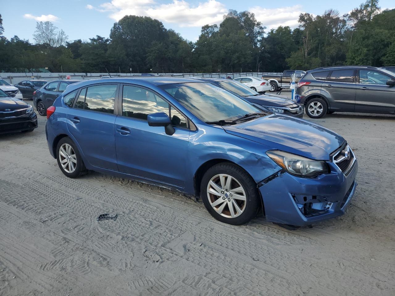 2016 Subaru Impreza Premium - Фото 4