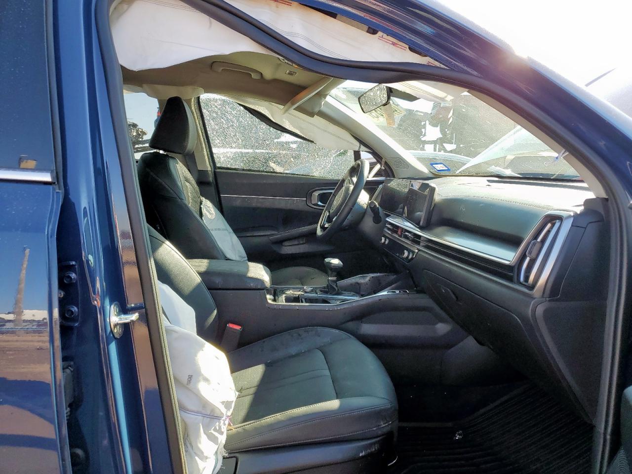 2025 Kia Sorento S - Фото 7