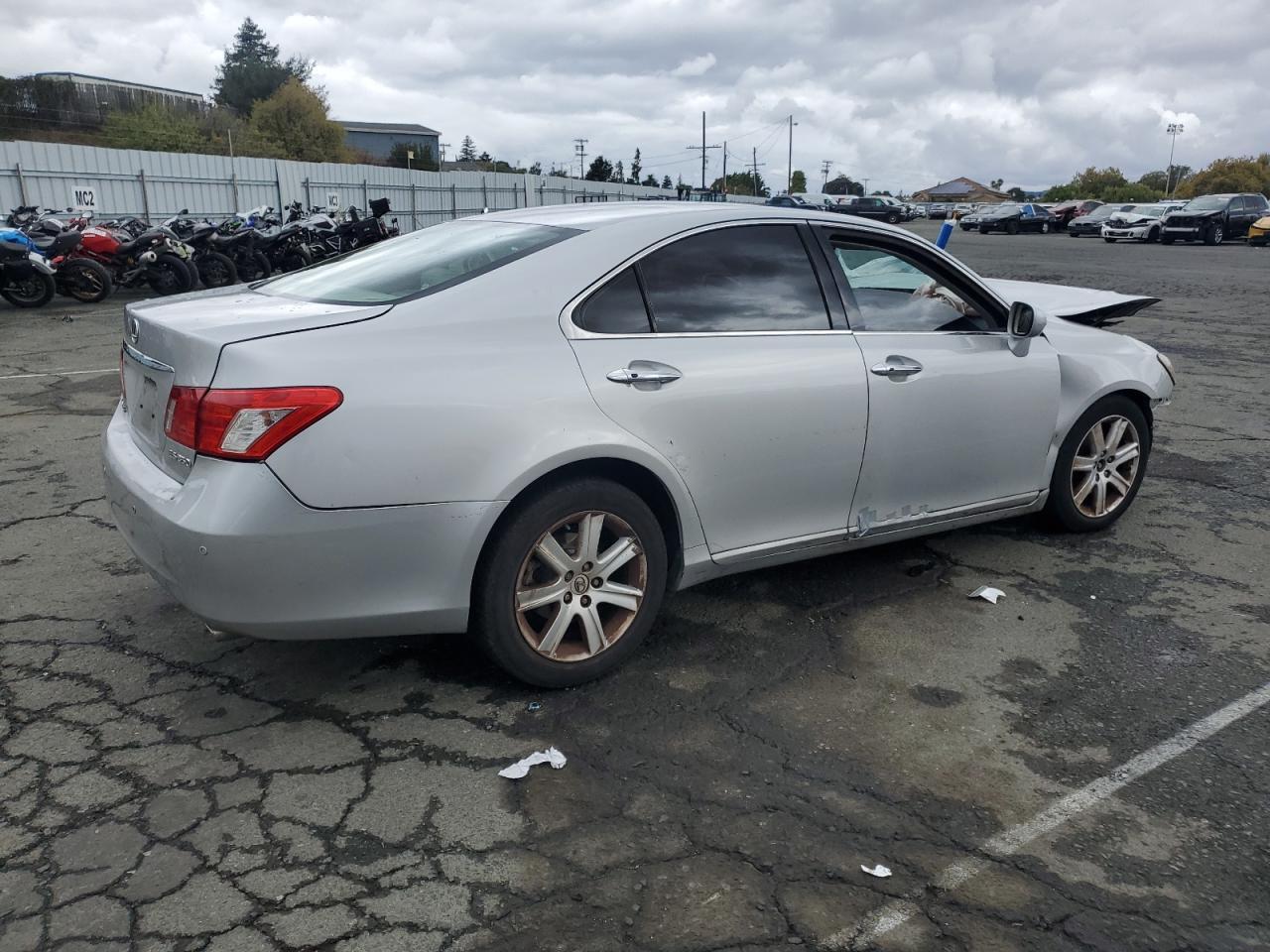 2009 Lexus Es 350 - Image 3