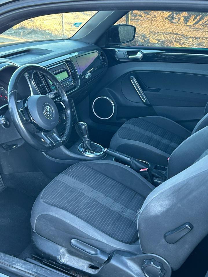 2012 Volkswagen Beetle Turbo - Фото 5