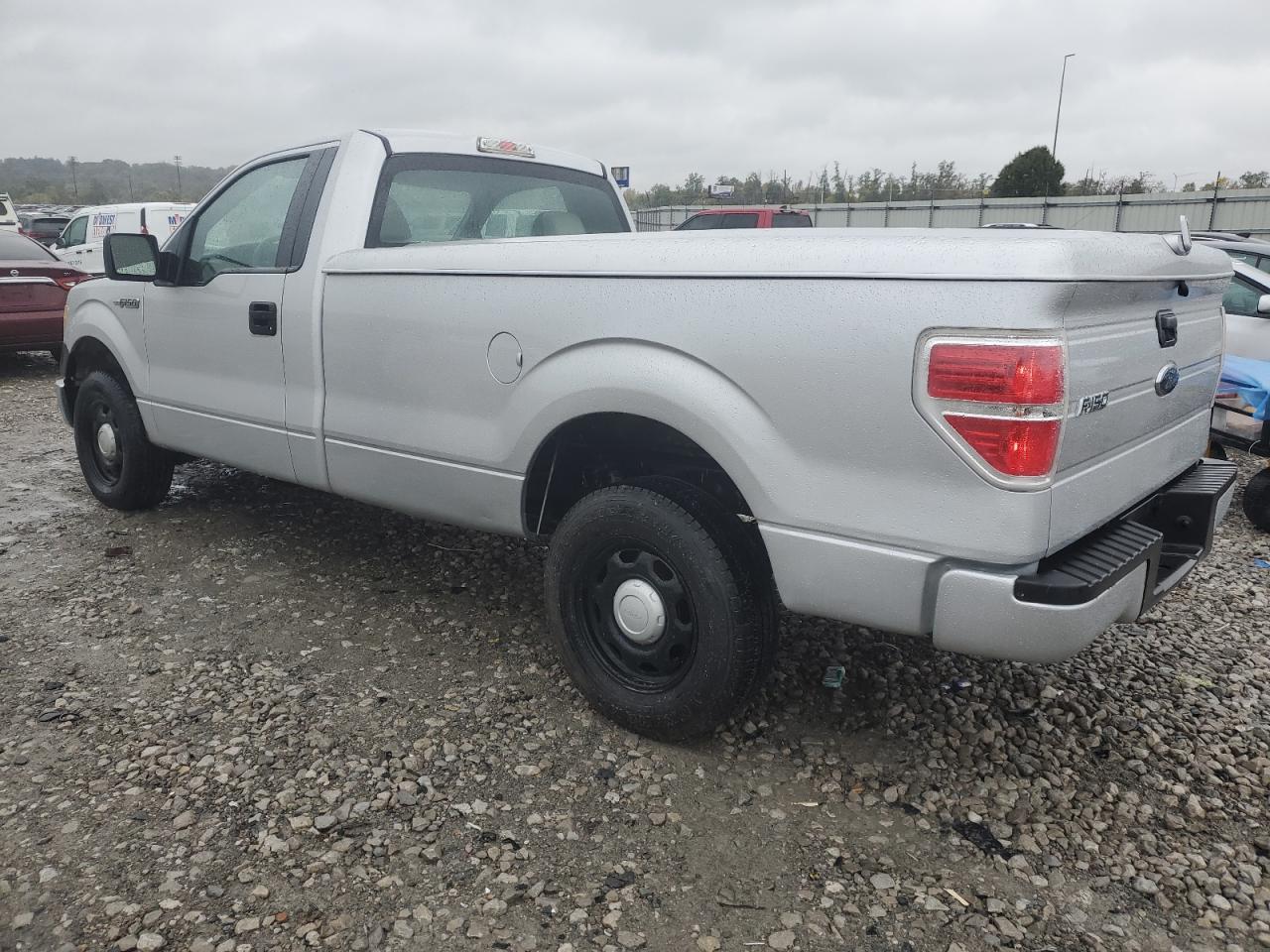 2010 Ford F150 - Image 2