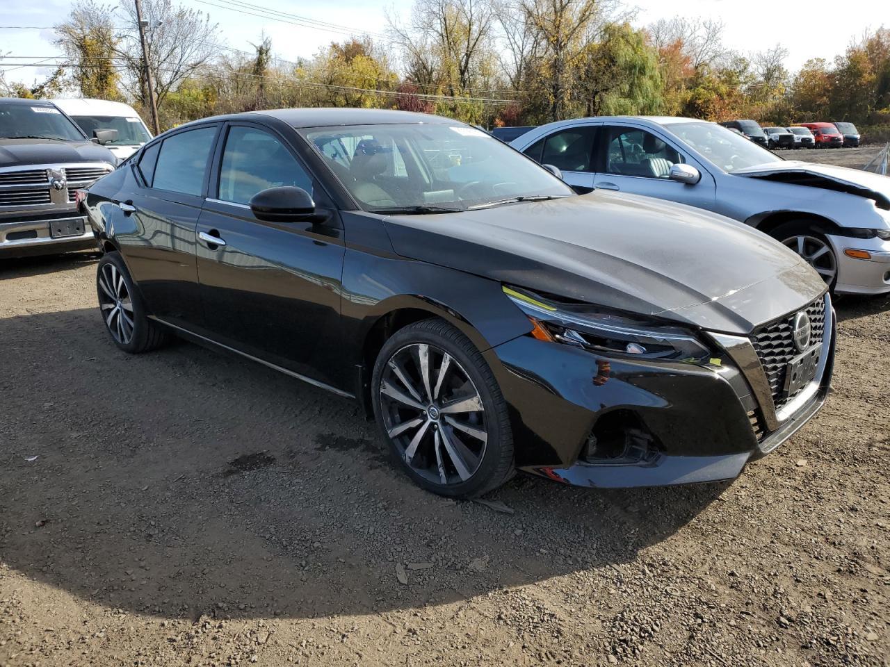 2019 Nissan Altima S - Image 4