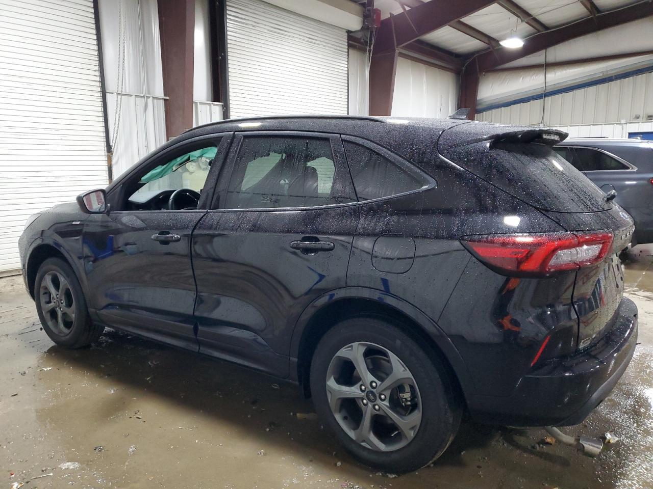 2024 Ford Escape St Line - Фото 2