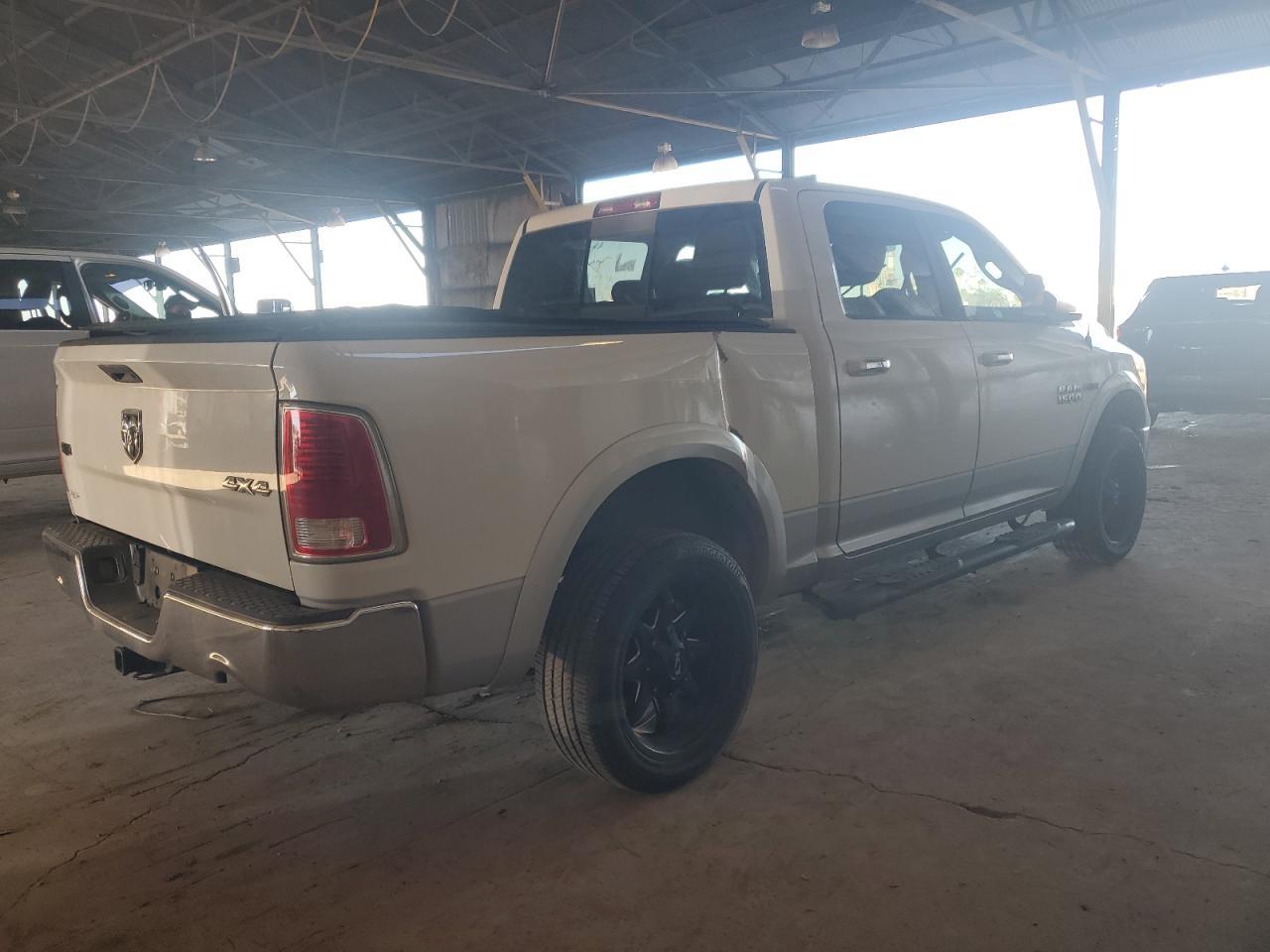 2014 Ram 1500 Laramie - Фото 3