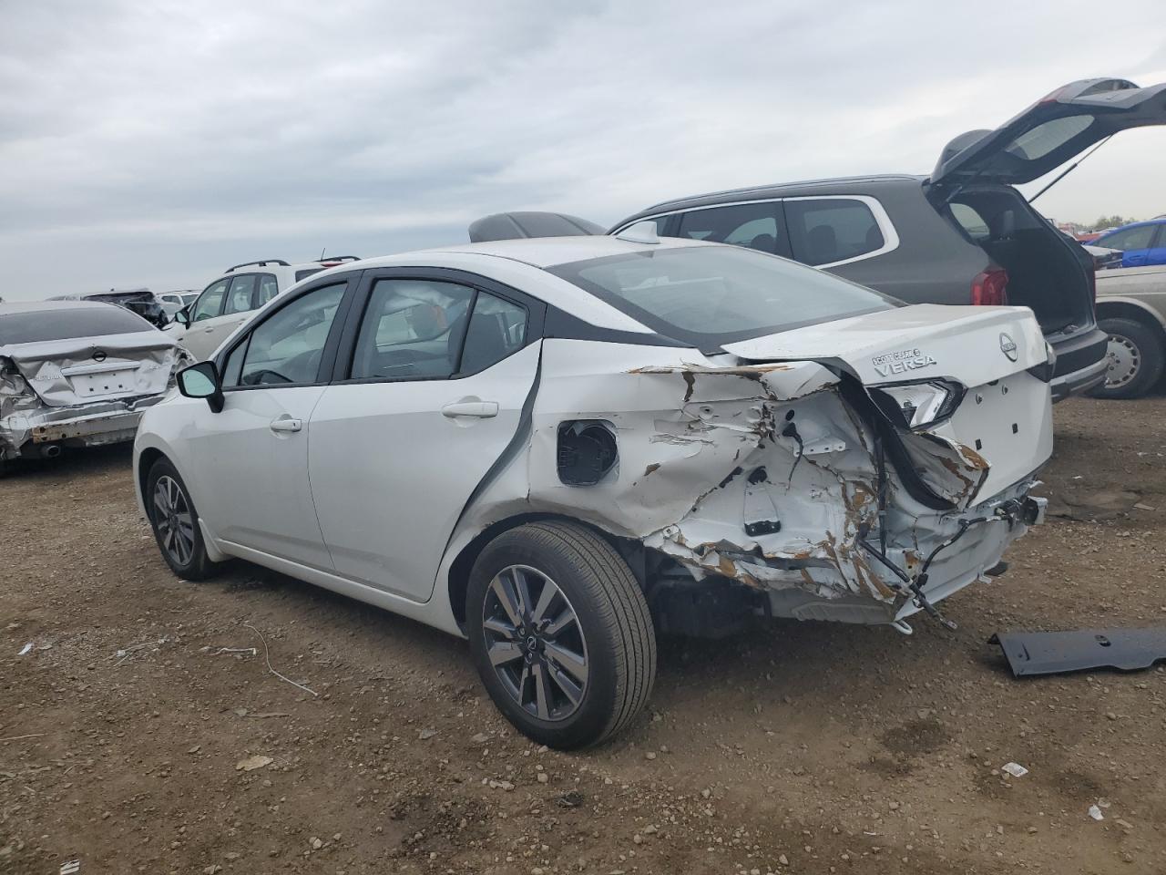 2024 Nissan Versa Sv - Фото 2