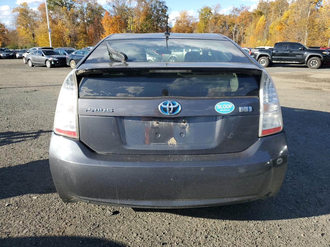 2011 Toyota Prius - Image 6