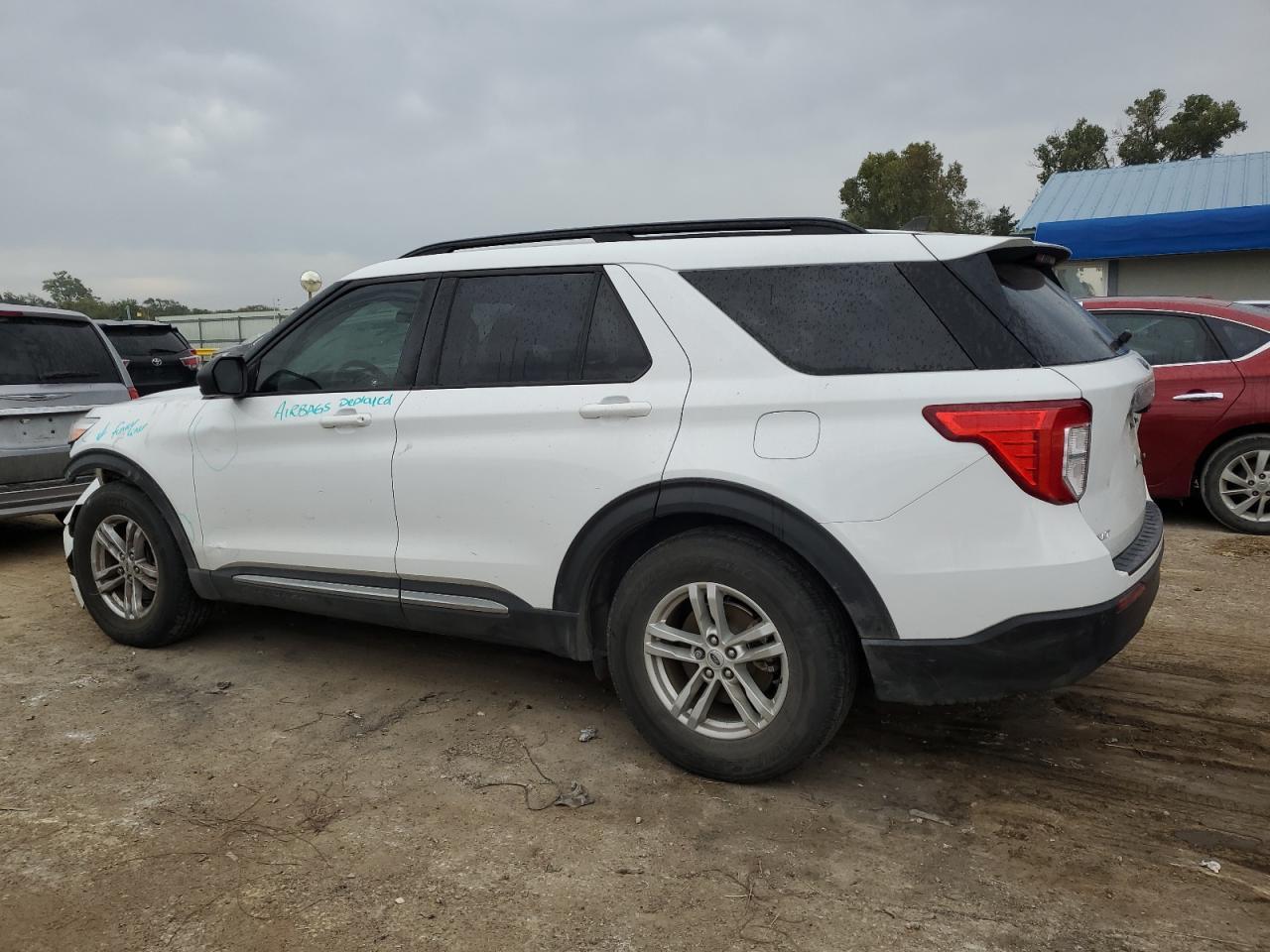 2021 Ford Explorer Xlt - Фото 2