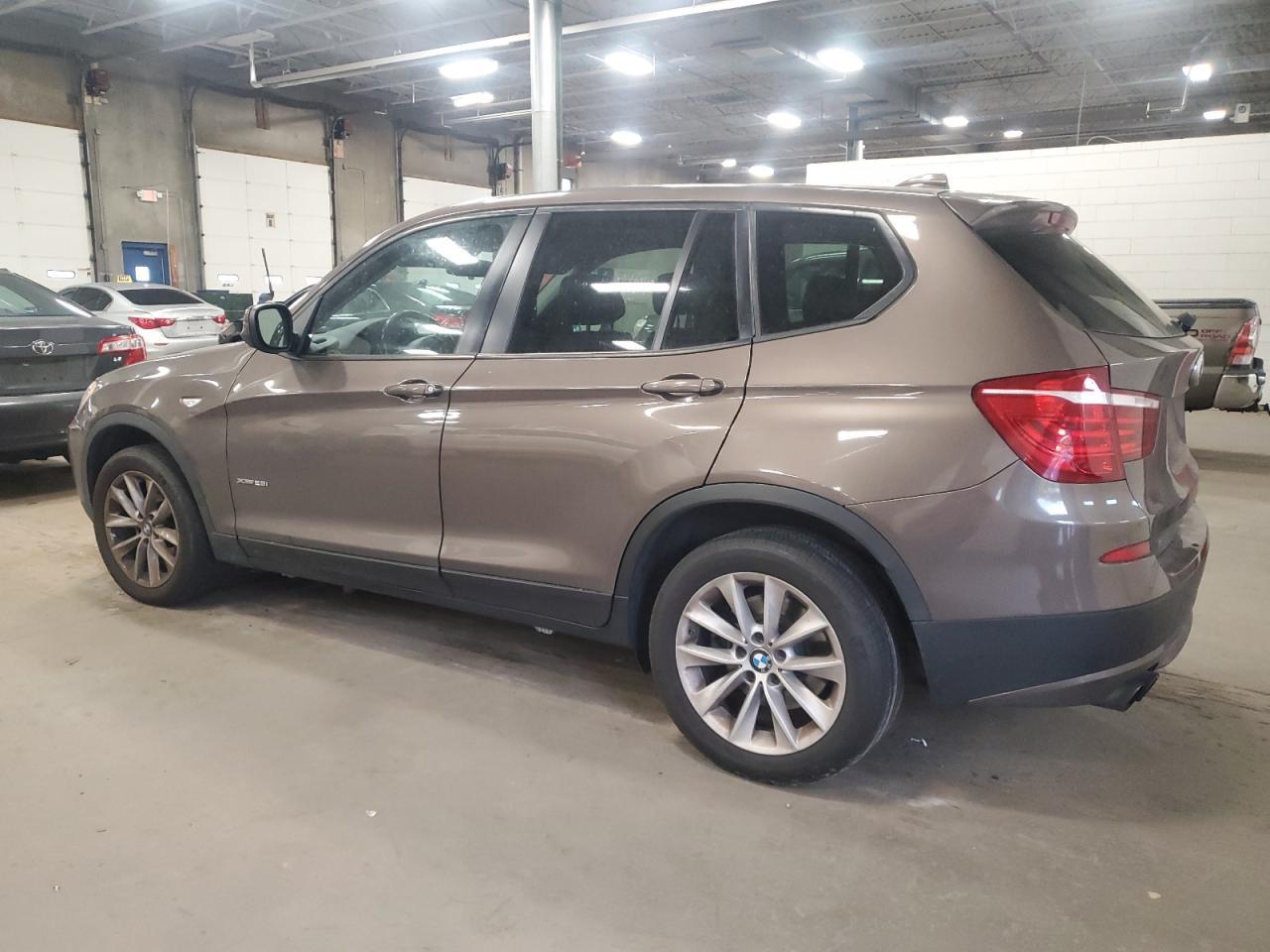 2013 BMW X3 xDrive28I - Image 2