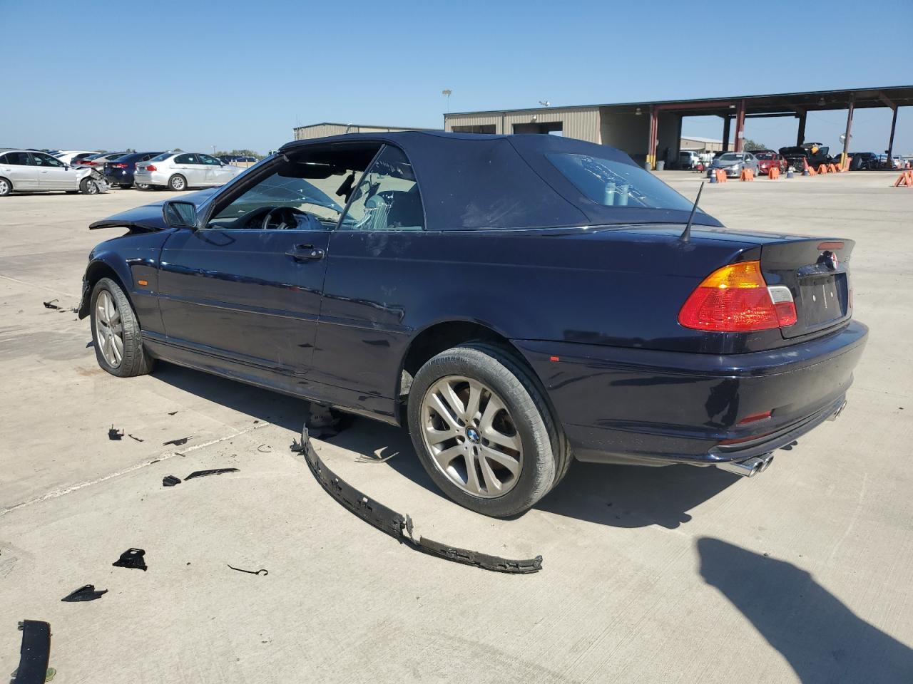 2003 BMW 330 Ci - Image 2