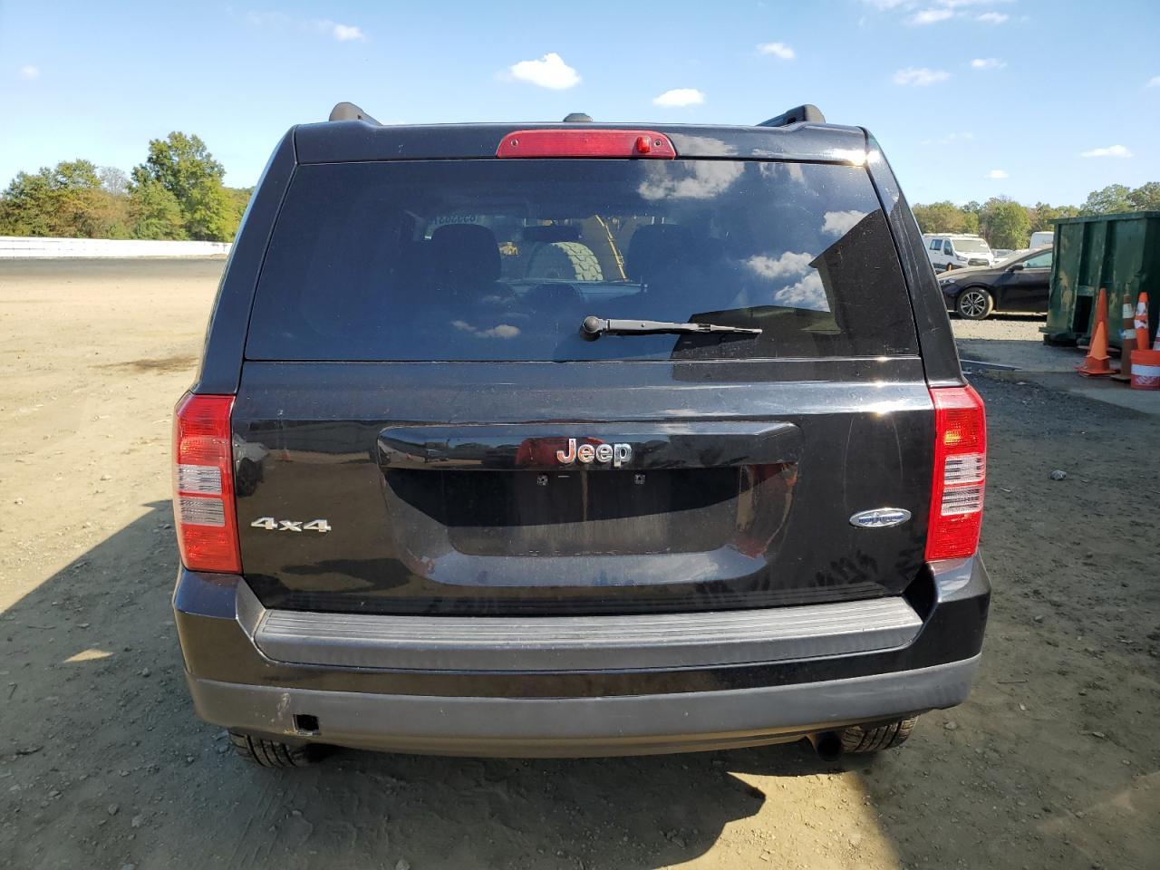 2015 Jeep Patriot Latitude - Image 6