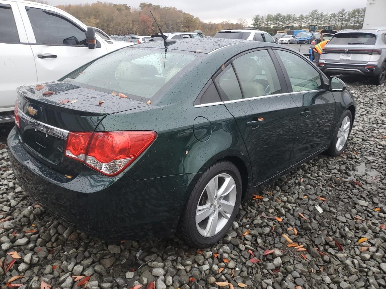 2014 Chevrolet Cruze - Image 3