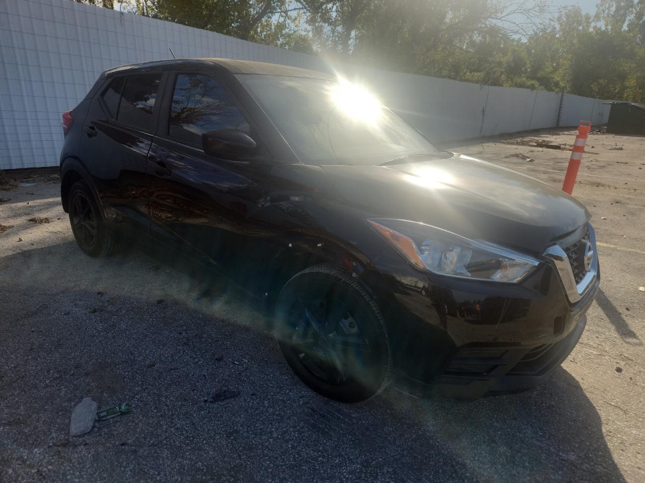 2020 Nissan Kicks S - Фото 4