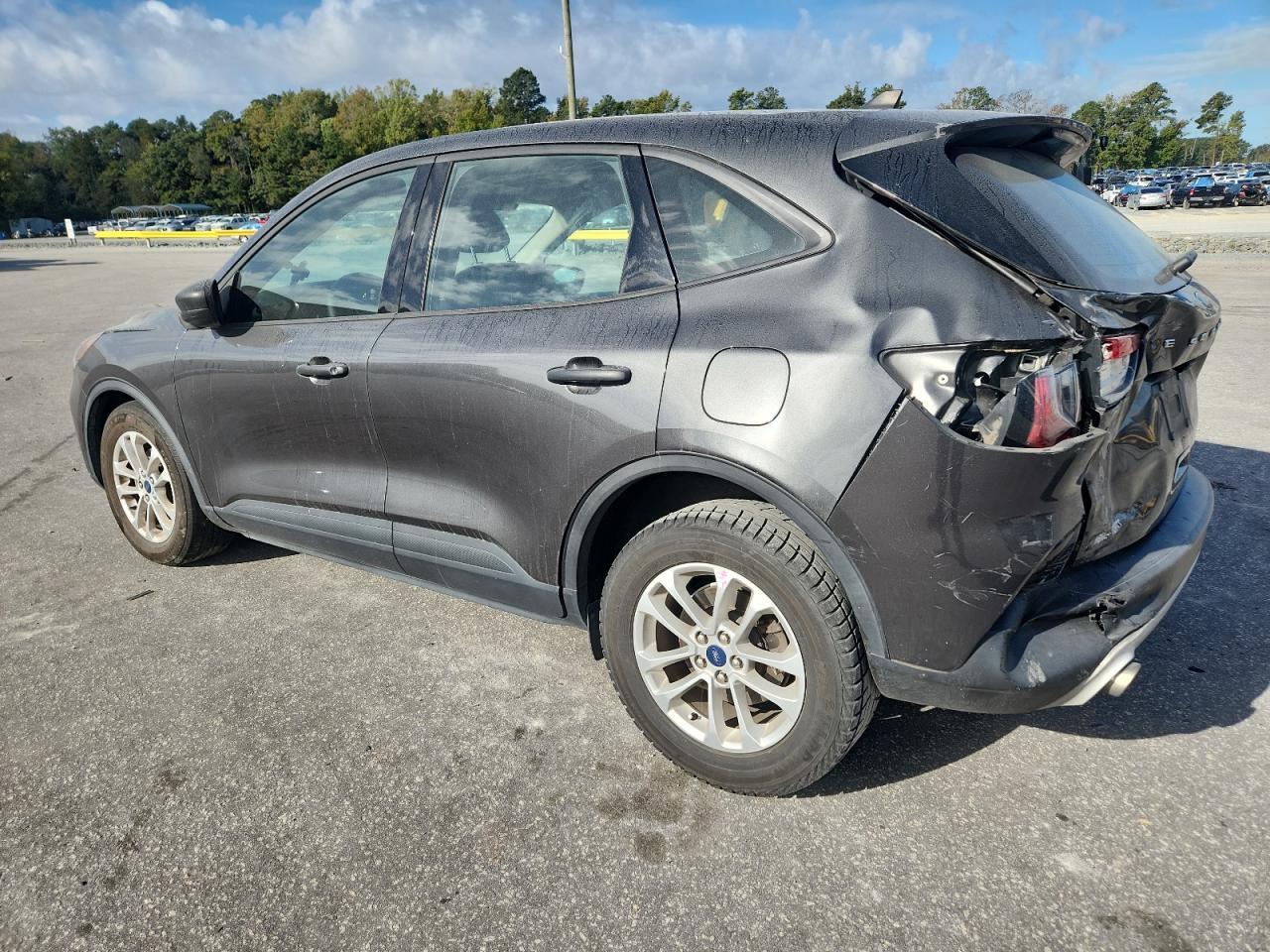 2020 Ford Escape S - Фото 2