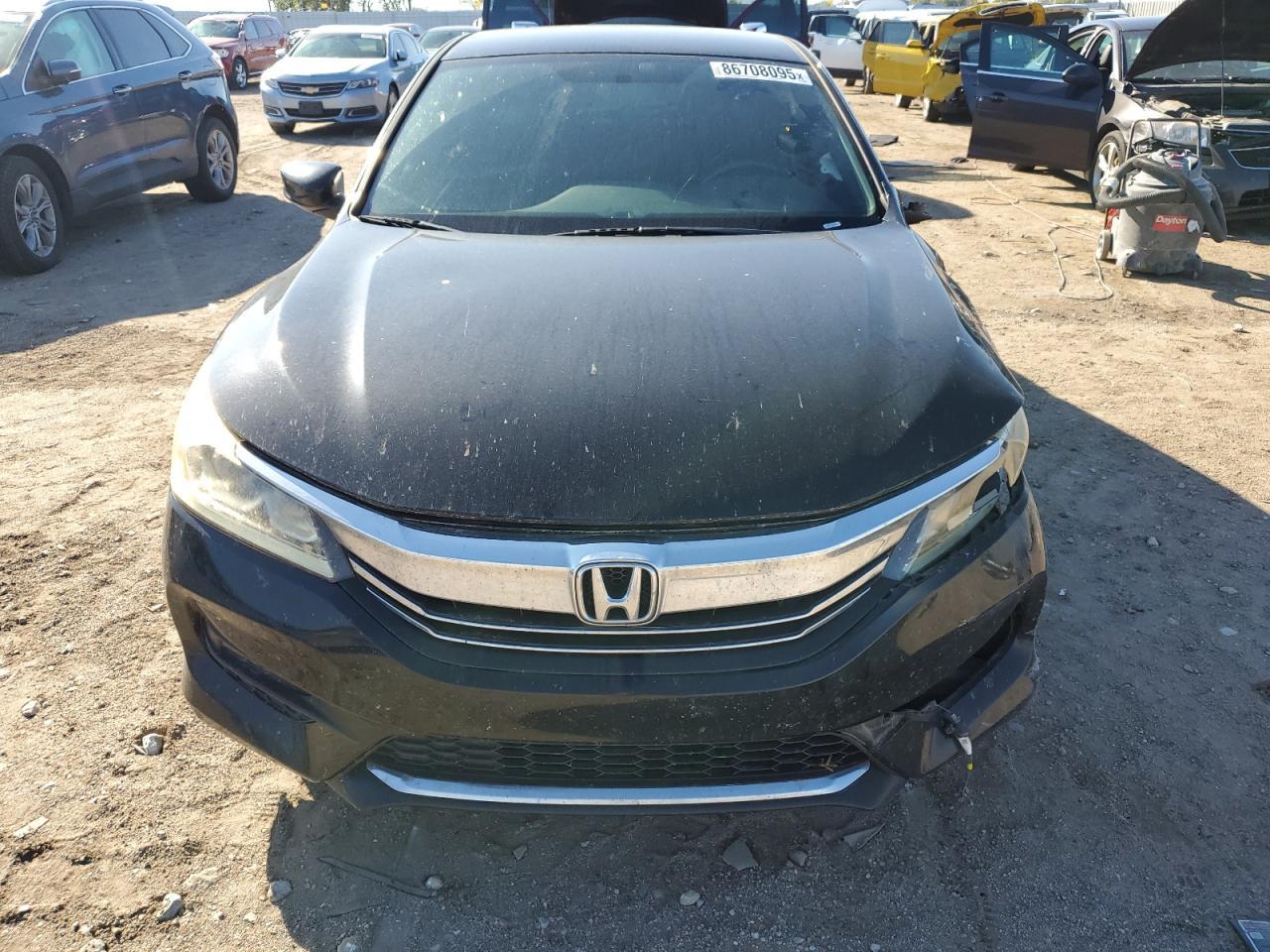 2016 Honda Accord Sport - Image 5