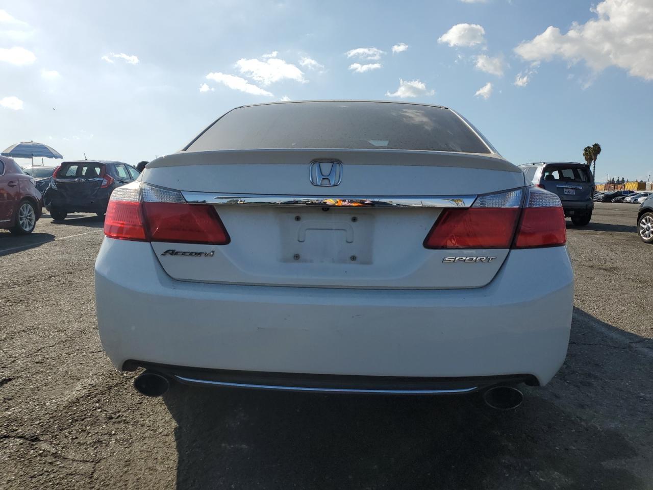 2013 Honda Accord Sport - Image 6