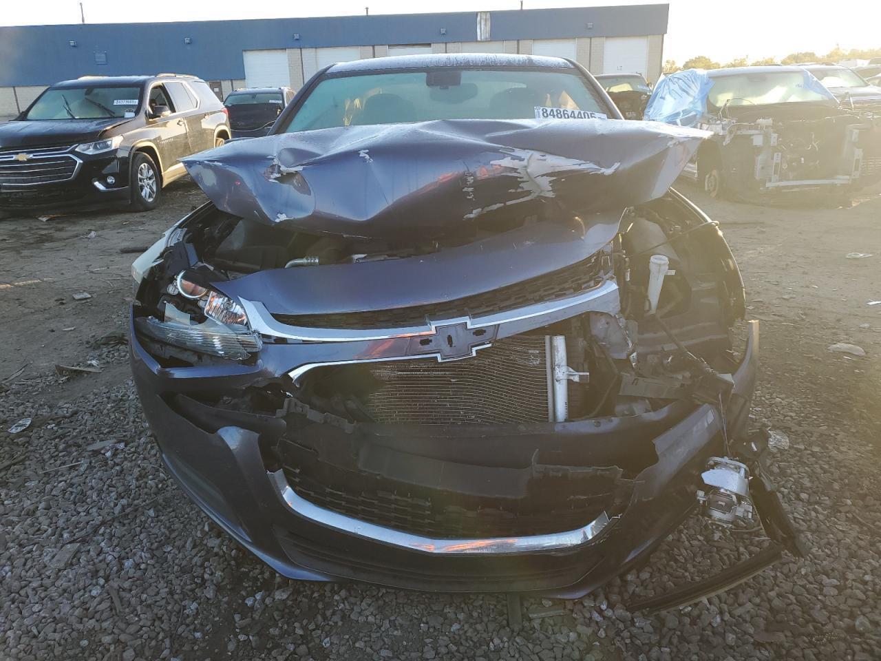 2015 Chevrolet Malibu 1Lt - Image 5