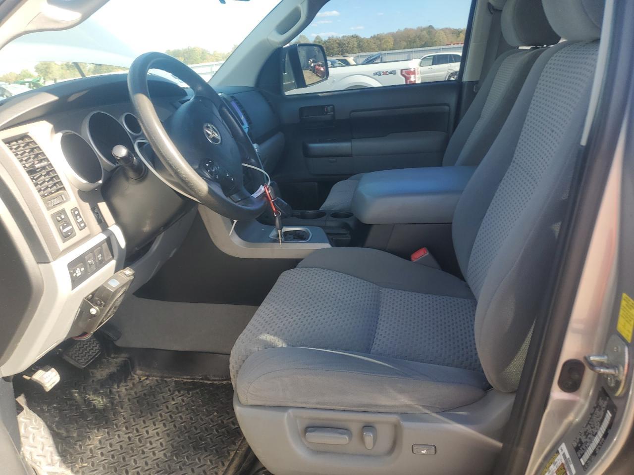 2010 Toyota Tundra Double Cab Sr5 - Фото 7