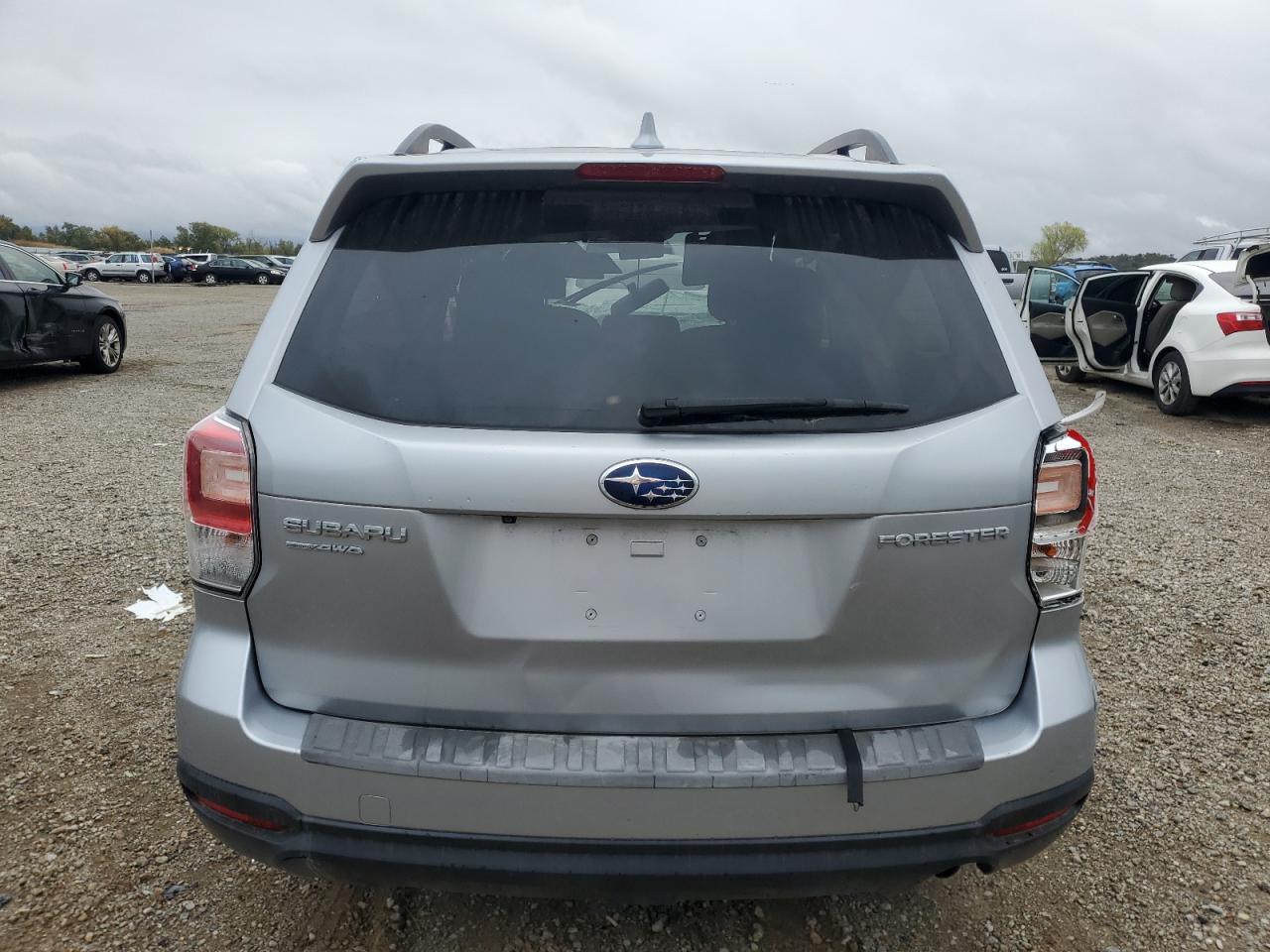 2018 Subaru Forester 2.5I Premium - Image 6