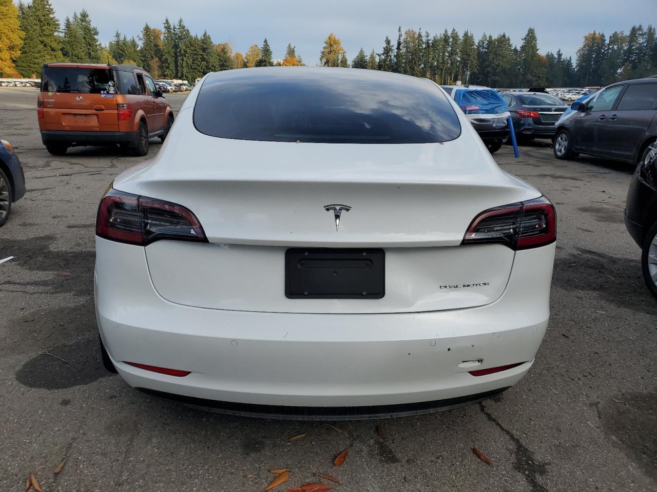 2021 Tesla Model 3 - Фото 6