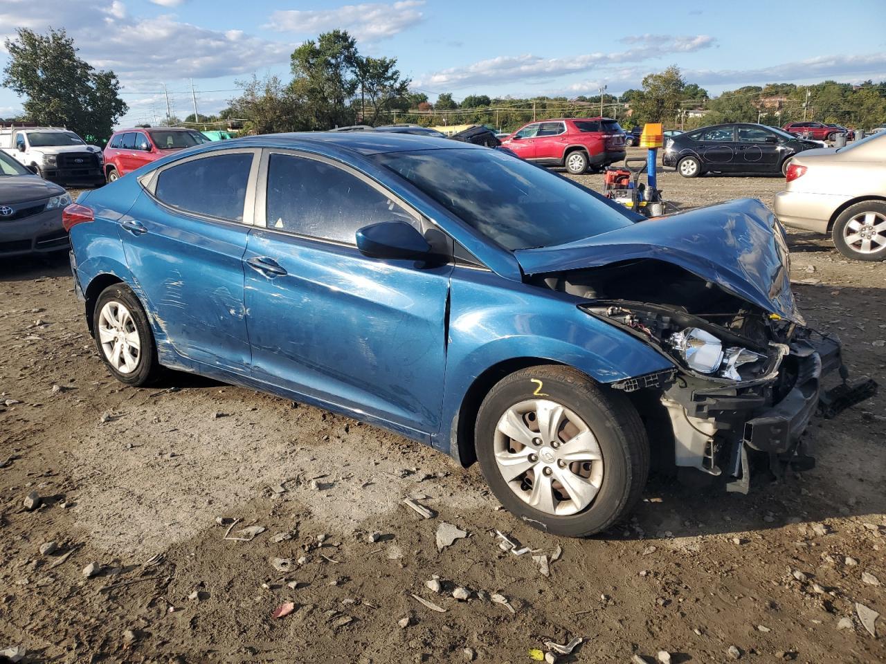 2016 Hyundai Elantra Se - Фото 4