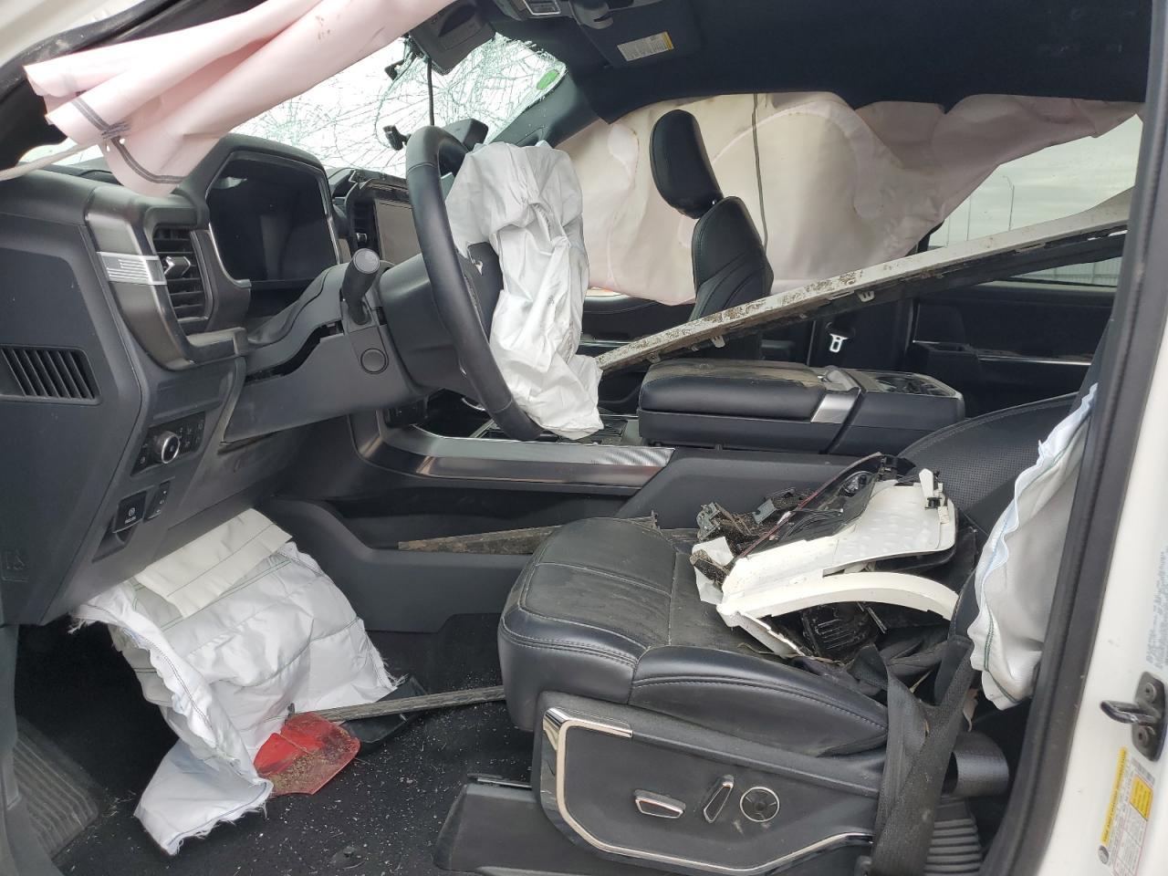 2025 Ford F150 Platinum - Фото 7