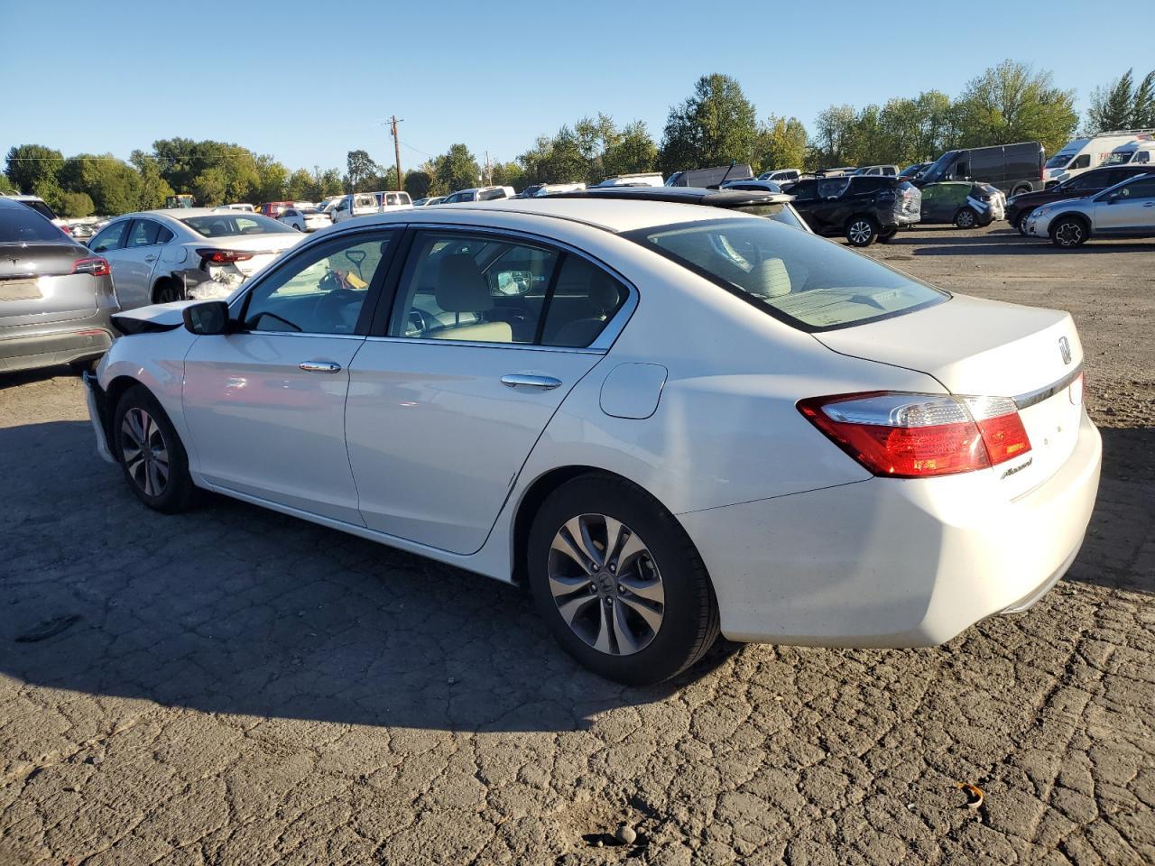 2015 Honda Accord Lx - Фото 2