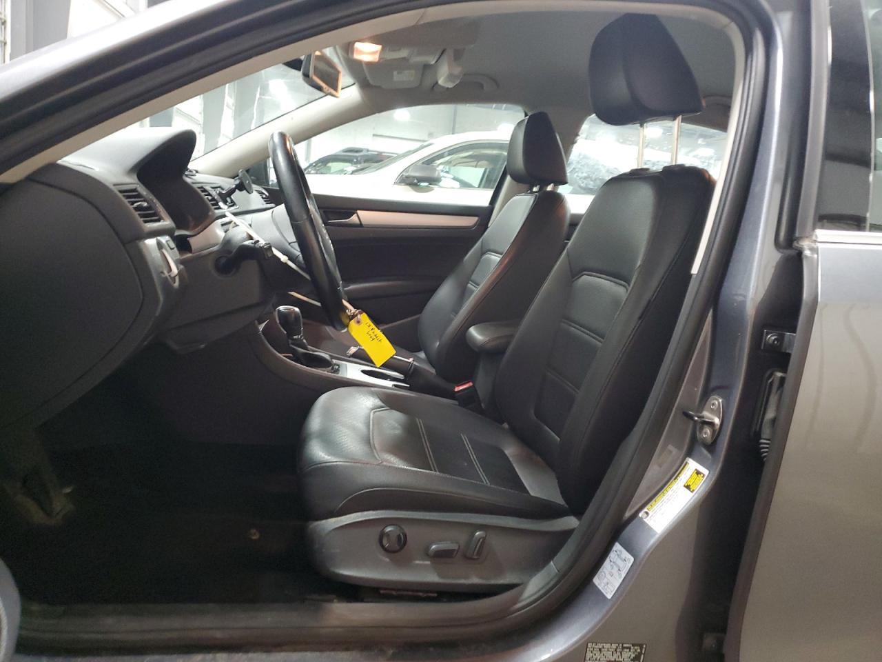 2013 Volkswagen Passat Se - Фото 7