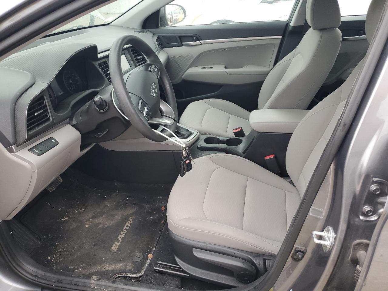 2019 Hyundai Elantra Se - Image 7