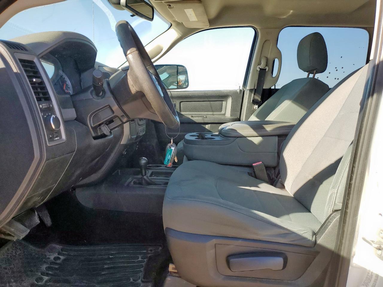 2014 Ram 2500 St - Фото 7