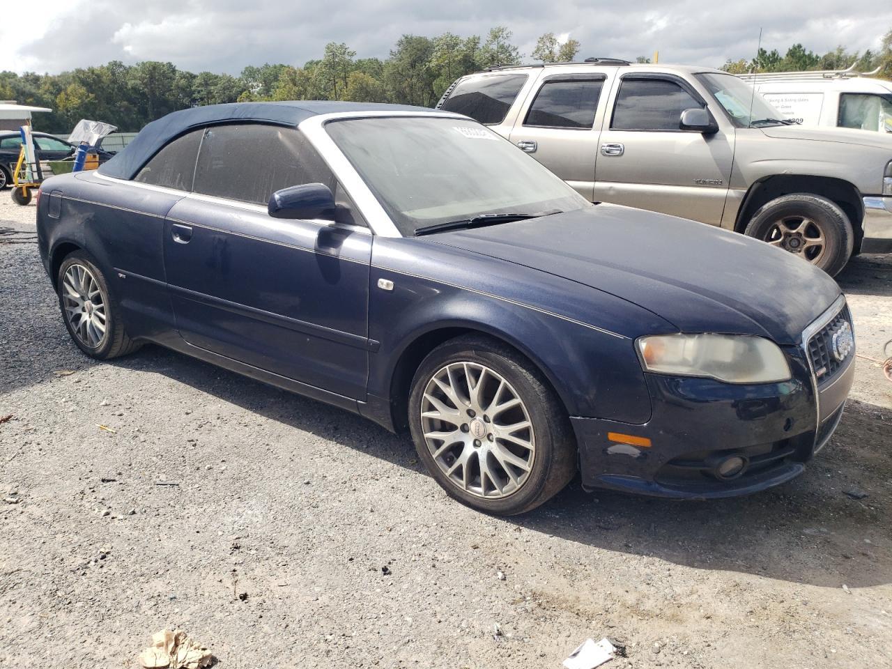 2009 Audi A4 2.0T Cabriolet - Image 4