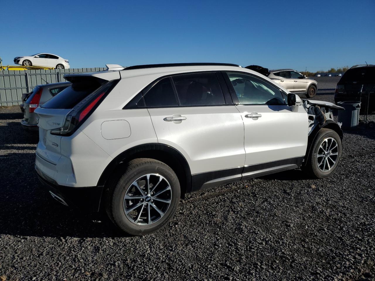 2024 Cadillac Xt4 Sport - Фото 3