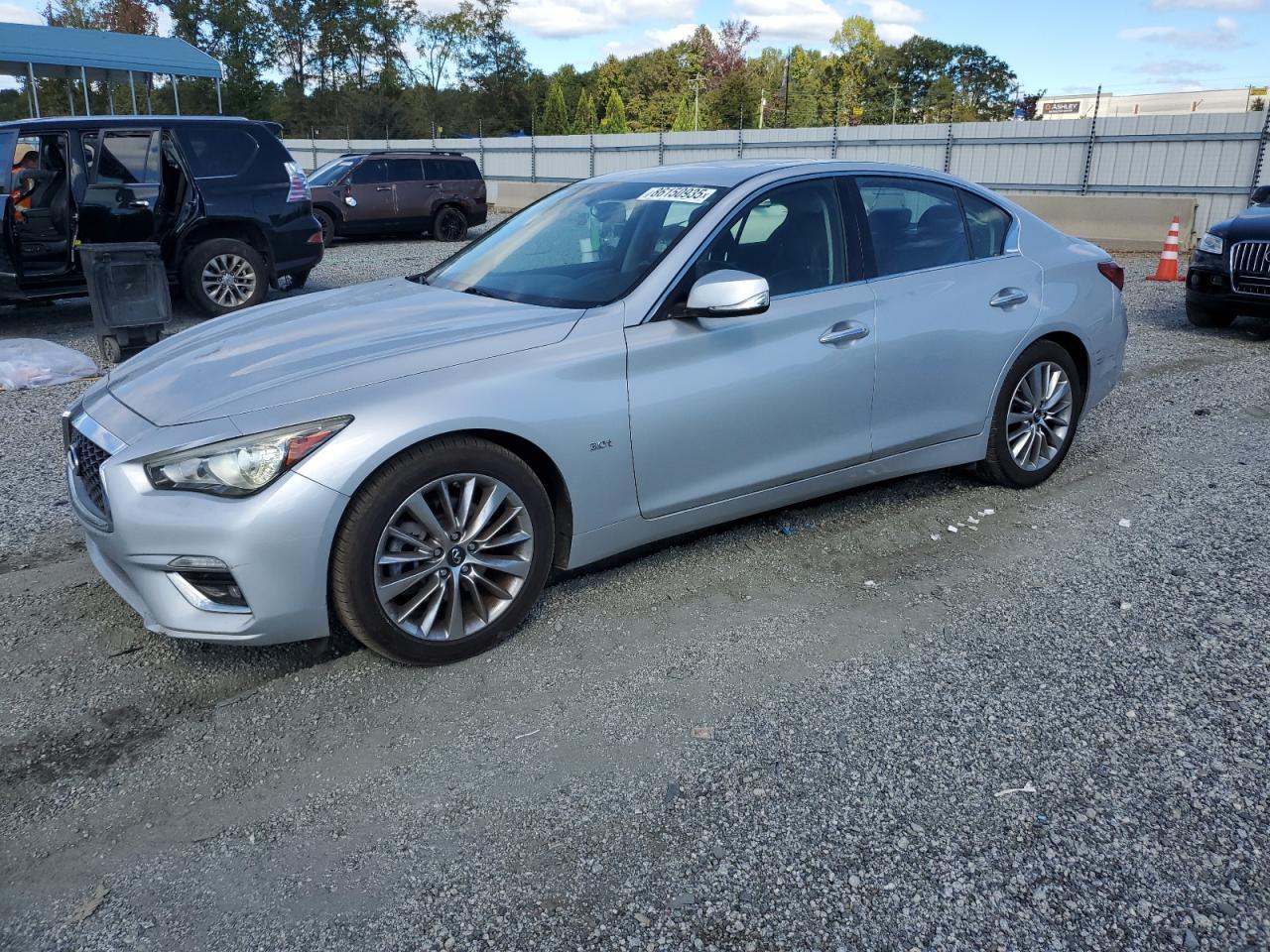 2018 Infiniti Q50 Luxe