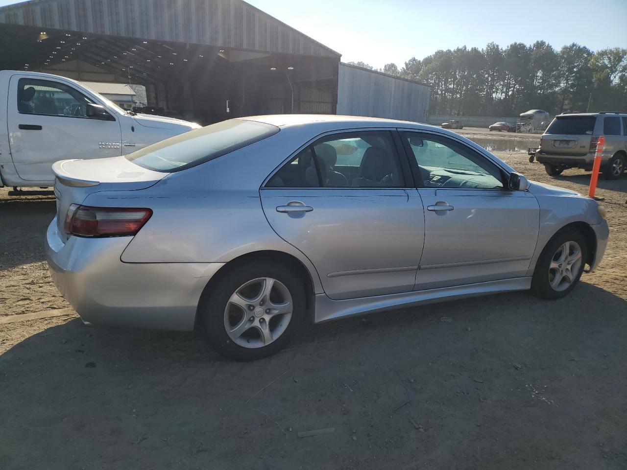 2009 Toyota Camry Se - Фото 3