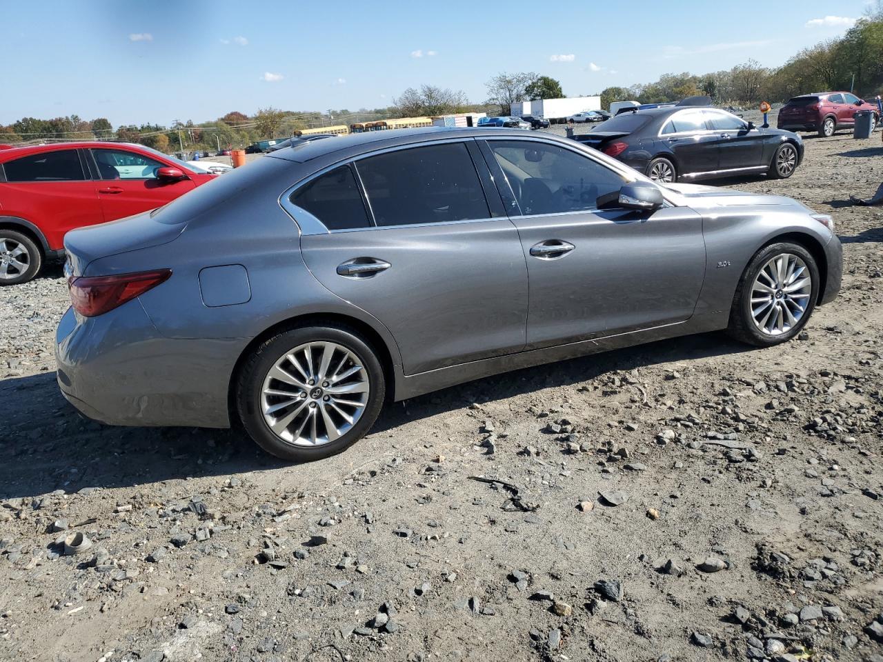 2019 Infiniti Q50 Luxe - Фото 3