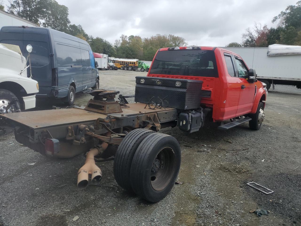 2019 Ford F550 Super Duty - Фото 3