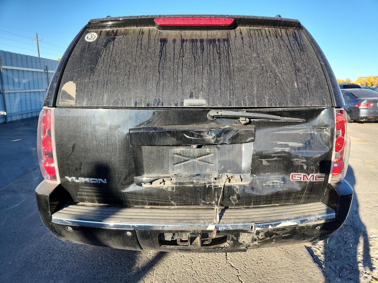 2013 GMC Yukon Denali - Image 6