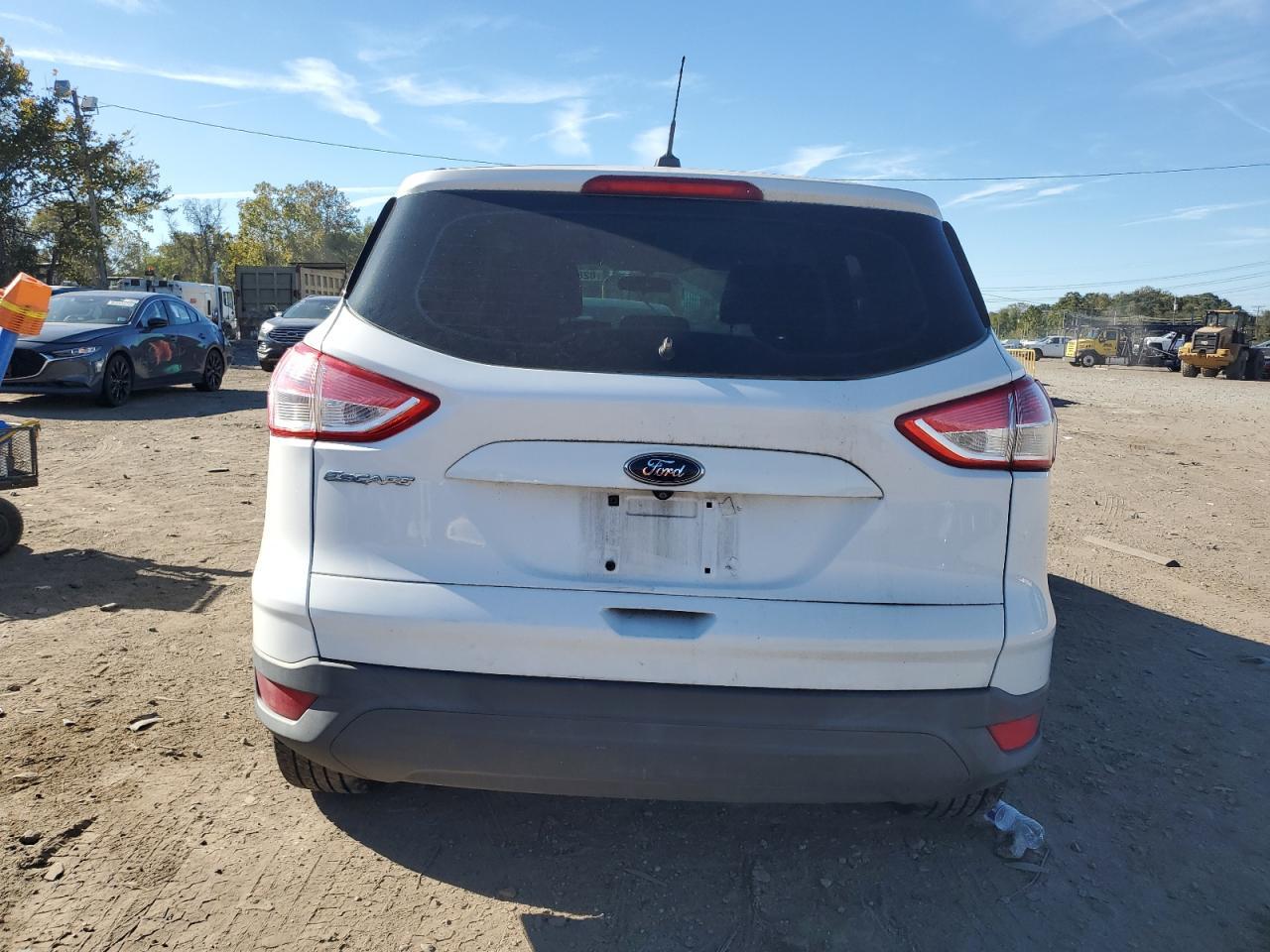 2014 Ford Escape S - Фото 6