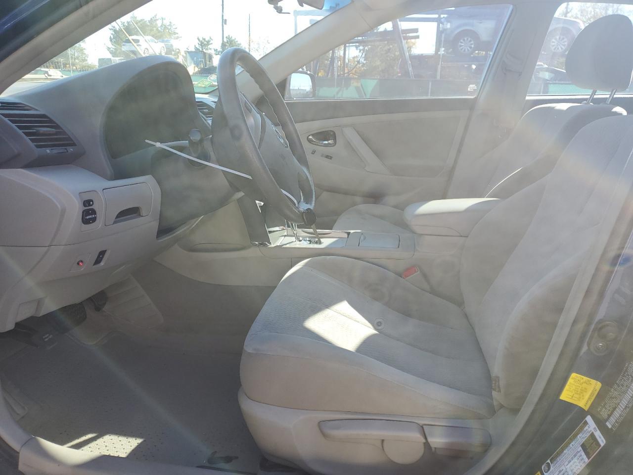 2011 Toyota Camry Base - Фото 7