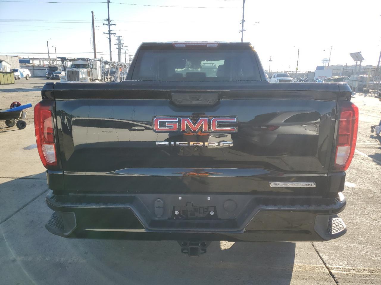 2024 GMC Sierra C1500 Elevation - Фото 6